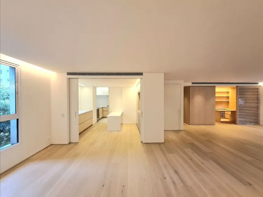 Apartamento com 3 quartos à venda, 211m2 em Itaim Bibi, São Paulo - SP - imagem 6 Foto 6 de Apartamento com 3 quartos à venda, 211m2 em Itaim Bibi, São Paulo - SP