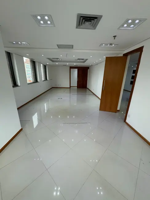 Foto 3 de Sala Comercial para alugar, 203m2 em Bela Vista, São Paulo - SP