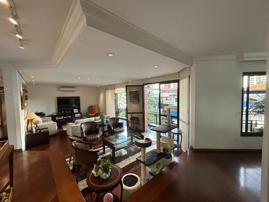 Foto 4 de Apartamento com 5 quartos à venda, 290m2 em Pacaembu, São Paulo - SP