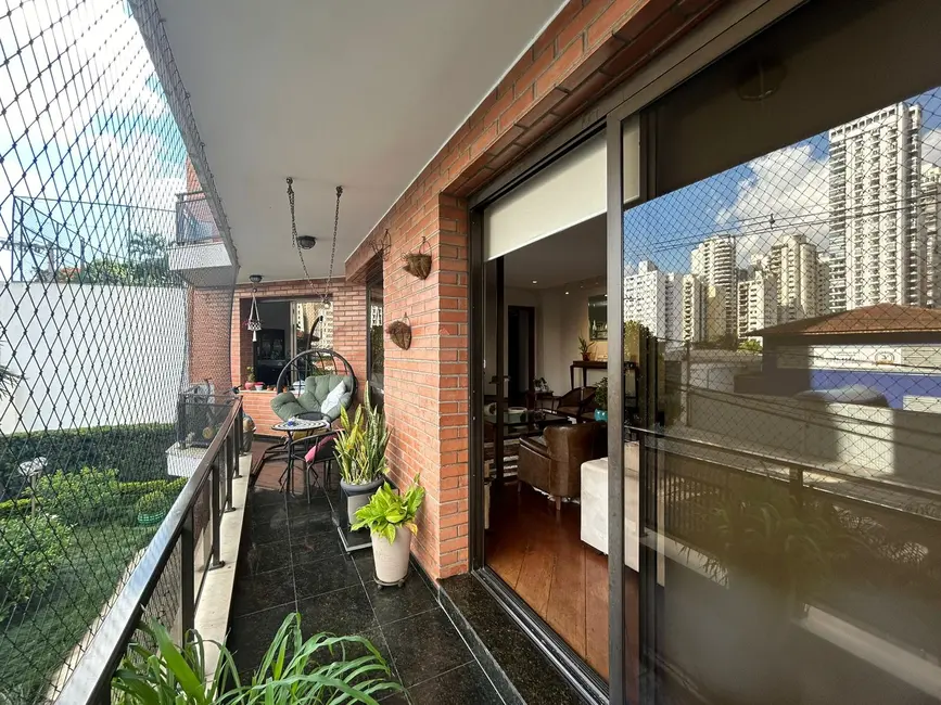 Foto 7 de Apartamento com 5 quartos à venda, 290m2 em Pacaembu, São Paulo - SP