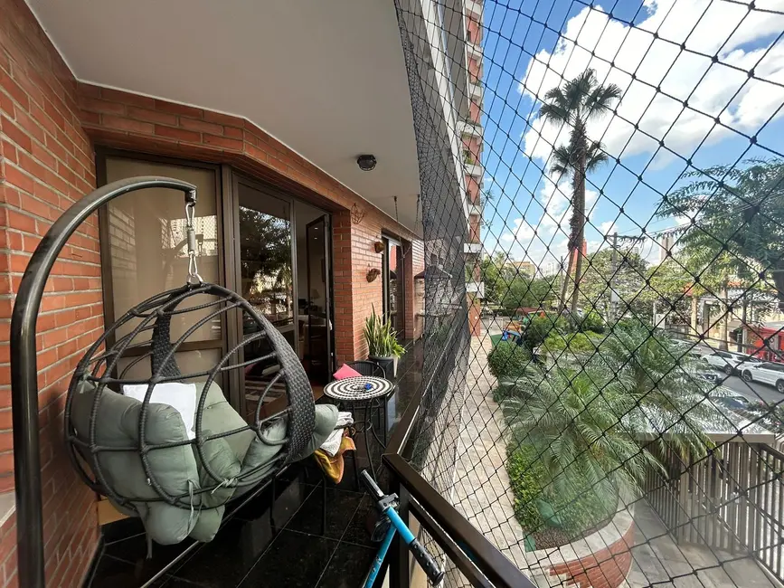 Foto 8 de Apartamento com 5 quartos à venda, 290m2 em Pacaembu, São Paulo - SP