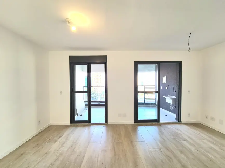 Apartamento com 1 quarto à venda, 38m2 em Jardim das Acácias, São Paulo - SP - imagem 2 Foto 2 de Apartamento com 1 quarto à venda, 38m2 em Jardim das Acácias, São Paulo - SP