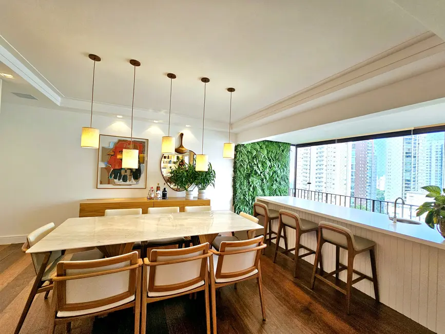 Apartamento com 4 quartos à venda, 202m2 em Campo Belo, São Paulo - SP - imagem 7 Foto 7 de Apartamento com 4 quartos à venda, 202m2 em Campo Belo, São Paulo - SP