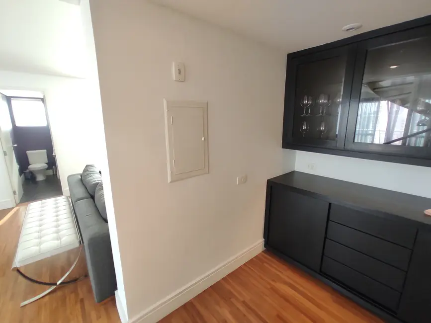 Foto 3 de Apartamento com 1 quarto para alugar, 104m2 em Vila Nova Conceição, São Paulo - SP