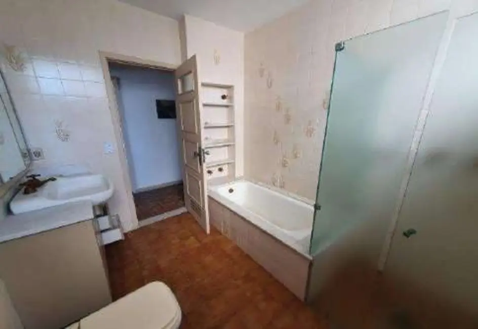 Apartamento com 4 quartos à venda, 376m2 em Pitangueiras, Guaruja - SP - imagem 9 Foto 9 de Apartamento com 4 quartos à venda, 376m2 em Pitangueiras, Guaruja - SP