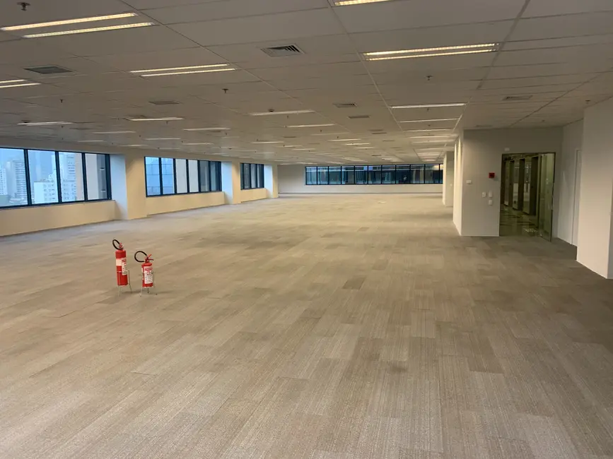 Sala Comercial para alugar, 381m2 em São Paulo - SP - imagem 5 Foto 5 de Sala Comercial para alugar, 381m2 em São Paulo - SP