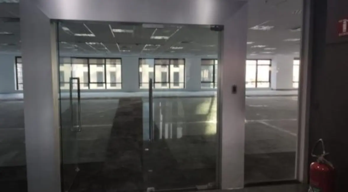 Sala Comercial para alugar, 542m2 em Itaim Bibi, São Paulo - SP - imagem 4 Foto 4 de Sala Comercial para alugar, 542m2 em Itaim Bibi, São Paulo - SP