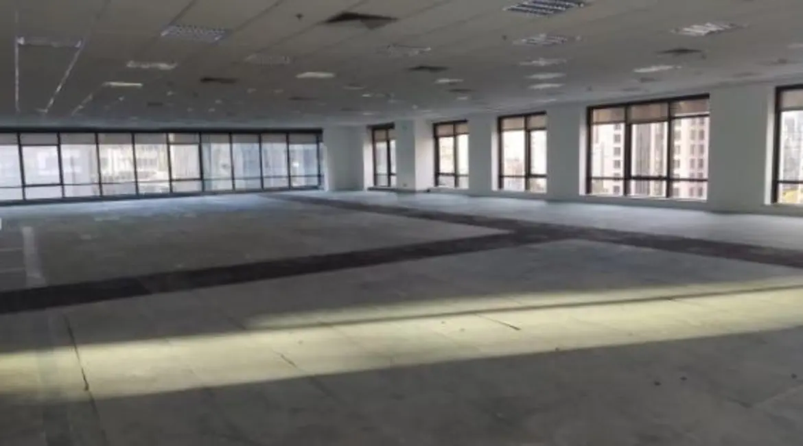 Sala Comercial para alugar, 542m2 em Itaim Bibi, São Paulo - SP - imagem 5 Foto 5 de Sala Comercial para alugar, 542m2 em Itaim Bibi, São Paulo - SP