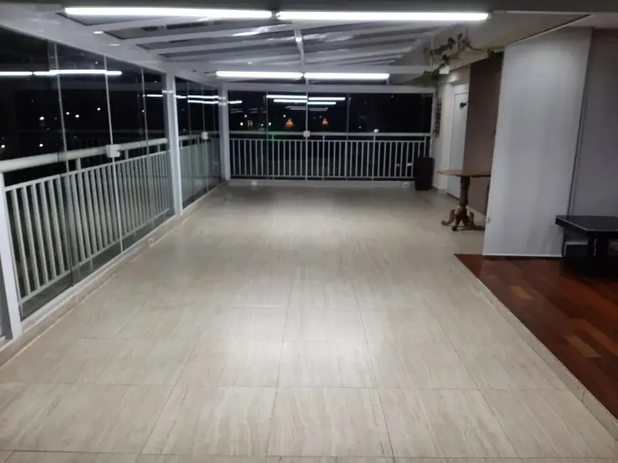 Apartamento com 3 quartos para alugar, 190m2 em Vila Firmiano Pinto, São Paulo - SP - imagem 6 Foto 6 de Apartamento com 3 quartos para alugar, 190m2 em Vila Firmiano Pinto, São Paulo - SP