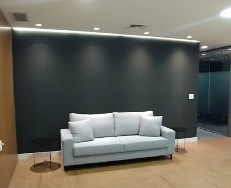 Sala Comercial para alugar, 230m2 em Vila Olímpia, São Paulo - SP - imagem 2 Foto 2 de Sala Comercial para alugar, 230m2 em Vila Olímpia, São Paulo - SP