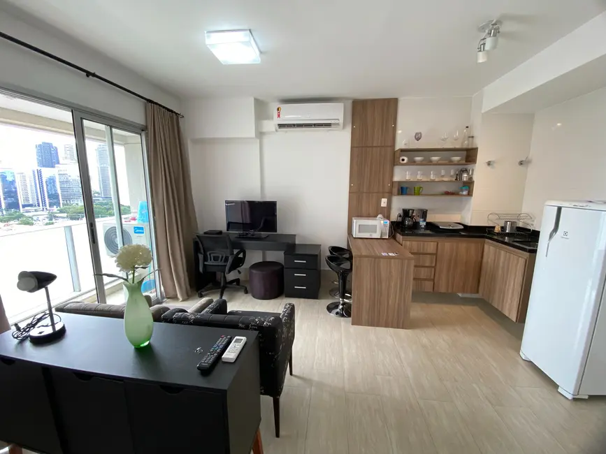 Foto 2 de Apartamento com 1 quarto para alugar, 33m2 em Santo Amaro, São Paulo - SP