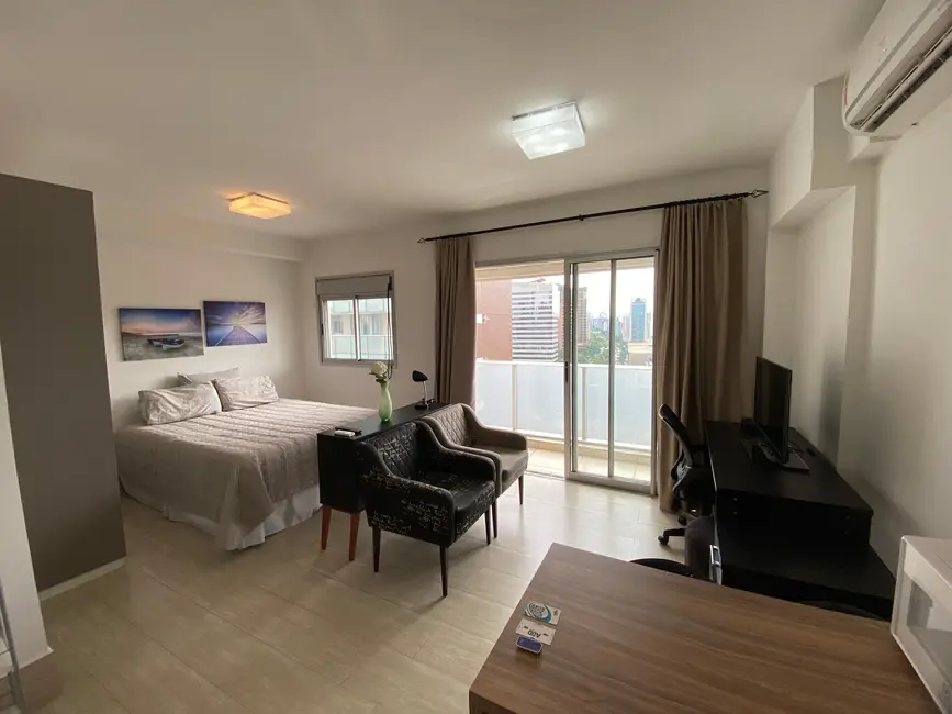 Foto 3 de Apartamento com 1 quarto para alugar, 33m2 em Santo Amaro, São Paulo - SP