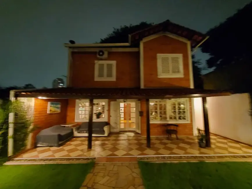 Casa com 3 quartos à venda, 277m2 em Jardim Petrópolis, São Paulo - SP - imagem 1 Foto 1 de Casa com 3 quartos à venda, 277m2 em Jardim Petrópolis, São Paulo - SP