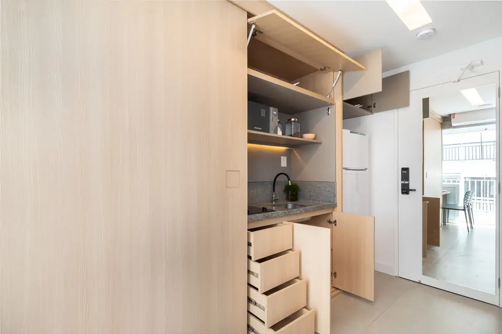 Apartamento com 1 quarto para alugar, 20m2 em Liberdade, São Paulo - SP - imagem 8 Foto 8 de Apartamento com 1 quarto para alugar, 20m2 em Liberdade, São Paulo - SP