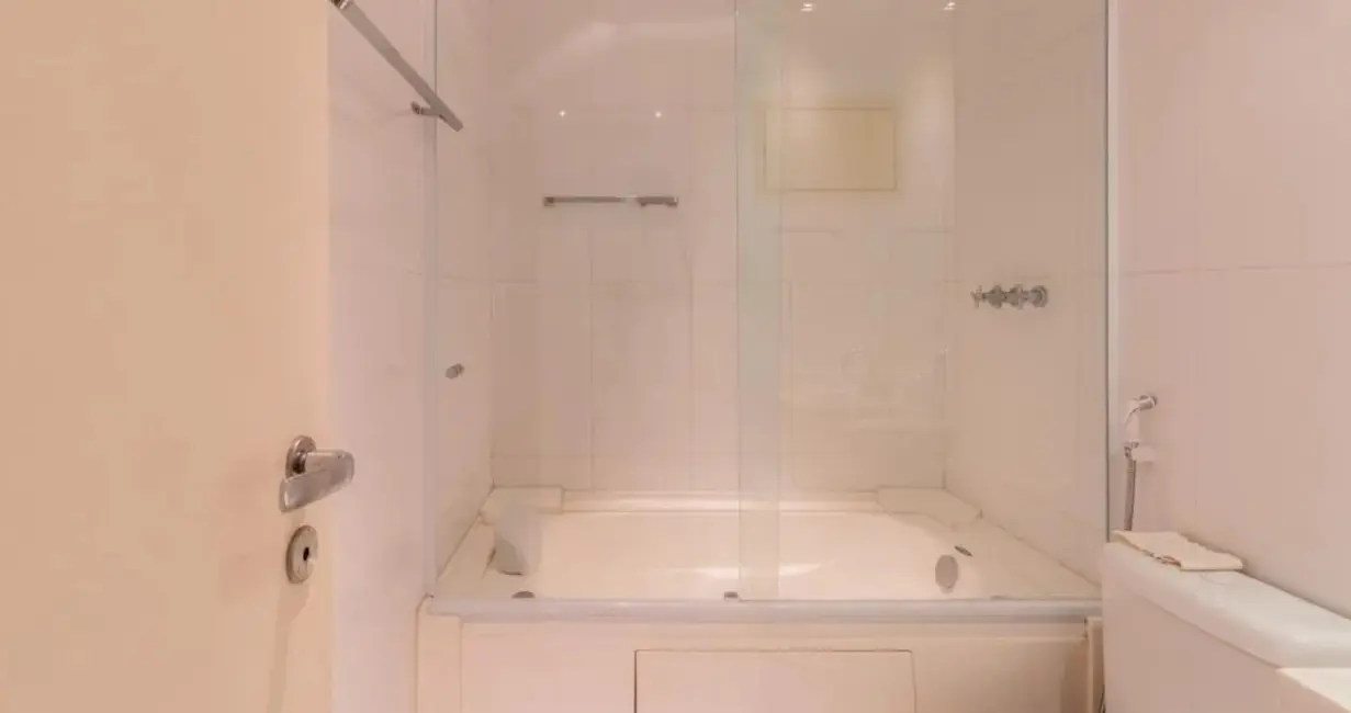 Apartamento com 1 quarto à venda, 48m2 em Vila Nova Conceição, São Paulo - SP - imagem 5 Foto 5 de Apartamento com 1 quarto à venda, 48m2 em Vila Nova Conceição, São Paulo - SP