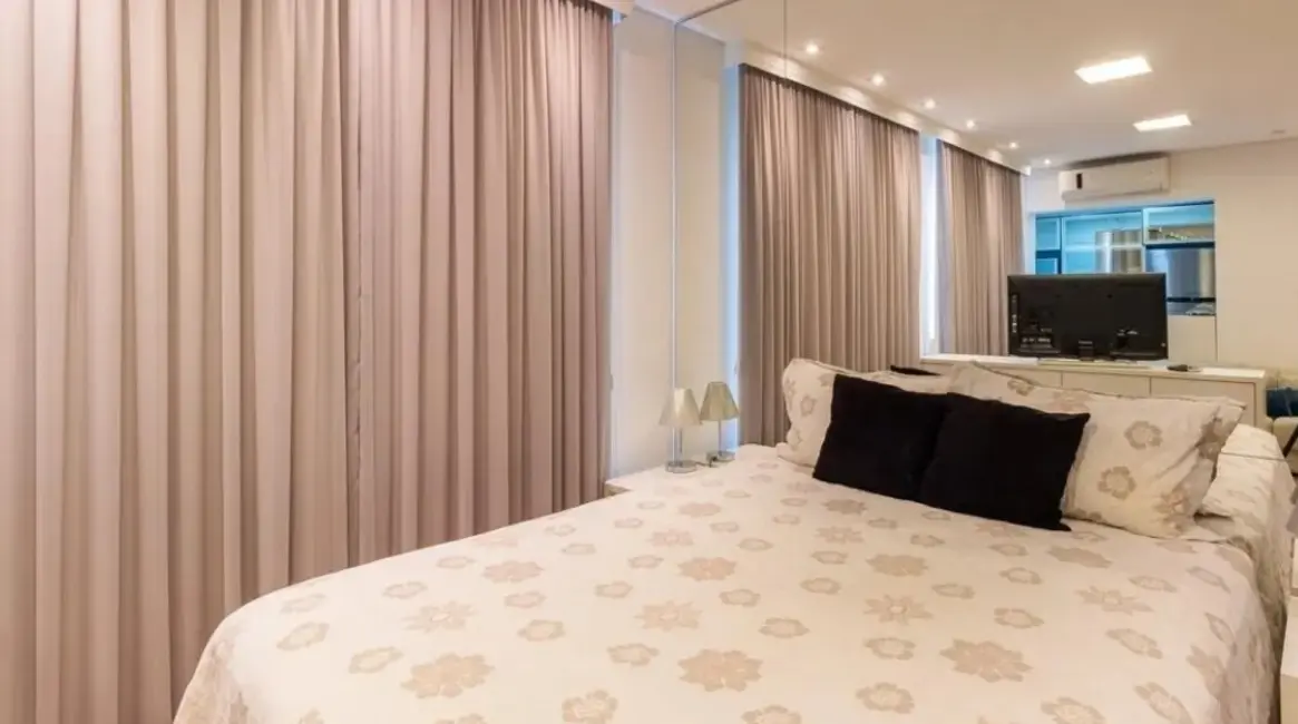 Apartamento com 1 quarto à venda, 48m2 em Vila Nova Conceição, São Paulo - SP - imagem 3 Foto 3 de Apartamento com 1 quarto à venda, 48m2 em Vila Nova Conceição, São Paulo - SP