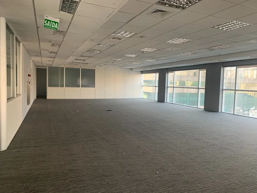 Foto 5 de Sala Comercial para alugar, 374m2 em Vila Olímpia, São Paulo - SP