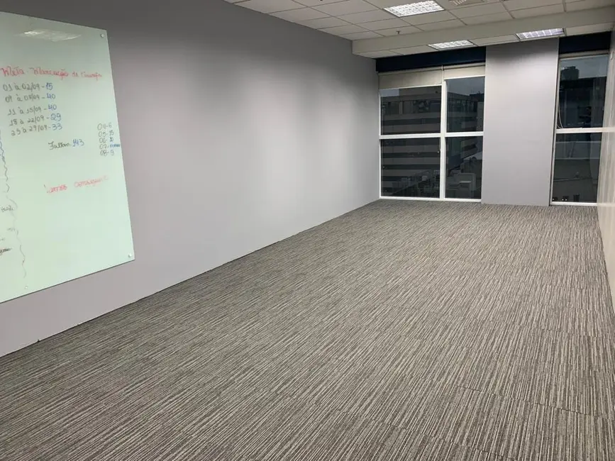 Foto 9 de Sala Comercial para alugar, 374m2 em Vila Olímpia, São Paulo - SP