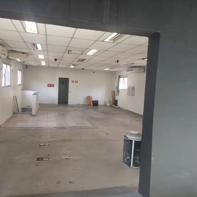 Loja para alugar, 450m2 em Pacaembu, São Paulo - SP - imagem 6 Foto 6 de Loja para alugar, 450m2 em Pacaembu, São Paulo - SP