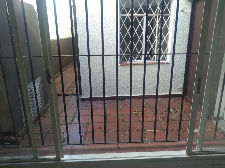 Foto 1 de Casa com 2 quartos para alugar, 120m2 em Planalto Paulista, São Paulo - SP