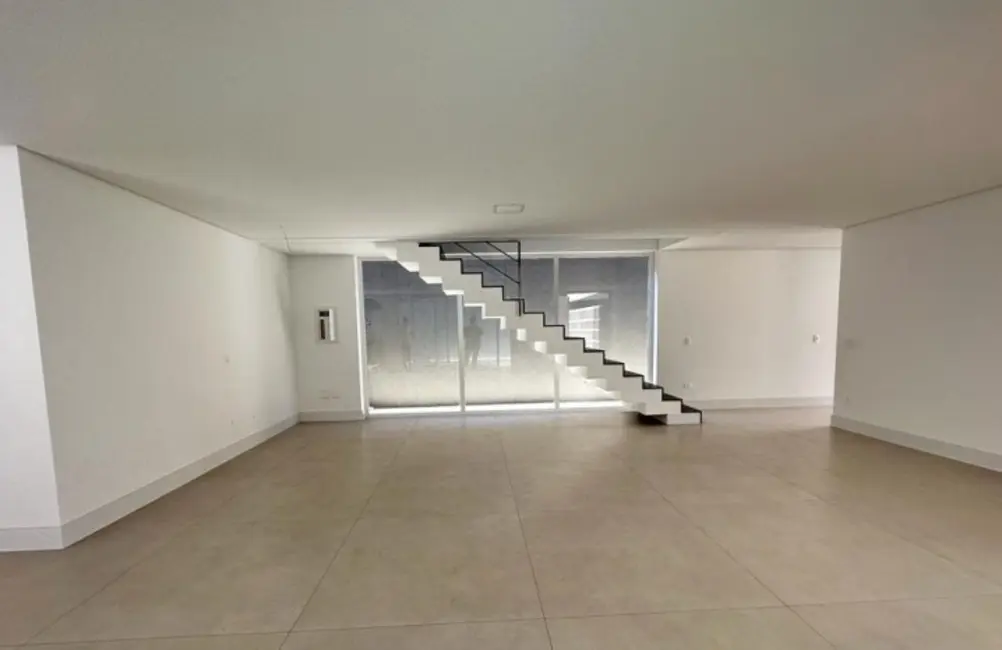 Foto 5 de Casa com 3 quartos à venda, 472m2 em Jardim dos Estados, São Paulo - SP