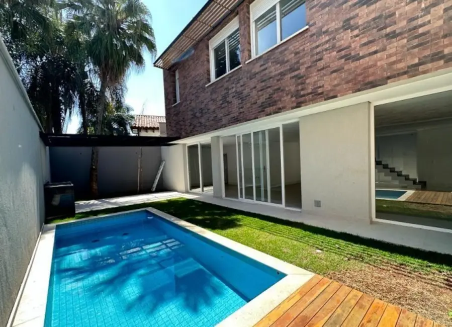 Foto 3 de Casa com 3 quartos à venda, 472m2 em Jardim dos Estados, São Paulo - SP