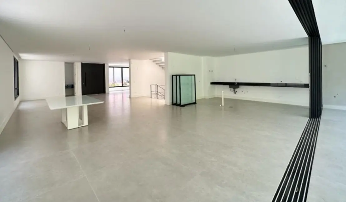 Foto 4 de Casa com 4 quartos à venda, 829m2 em Granja Julieta, São Paulo - SP