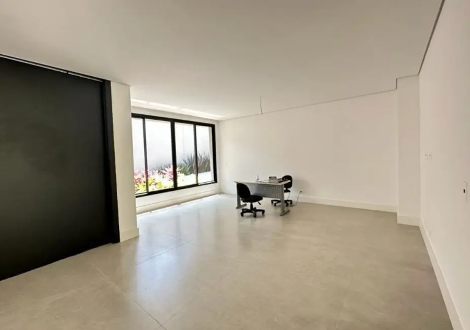 Foto 2 de Casa com 4 quartos à venda, 829m2 em Granja Julieta, São Paulo - SP