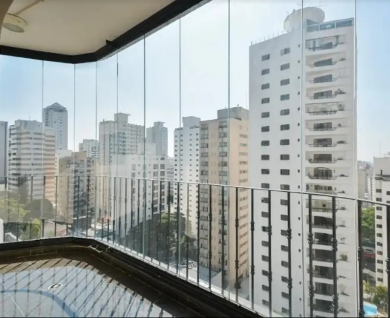 Apartamento com 3 quartos à venda, 195m2 em Aclimação, São Paulo - SP - imagem 6 Foto 6 de Apartamento com 3 quartos à venda, 195m2 em Aclimação, São Paulo - SP