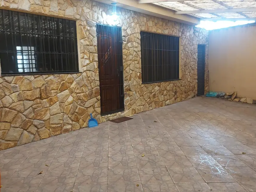 Foto 2 de Casa com 3 quartos à venda, 85m2 em Vila Monumento, São Paulo - SP