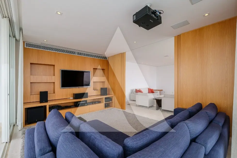 Foto 4 de Apartamento com 4 quartos para alugar, 430m2 em Moema, São Paulo - SP