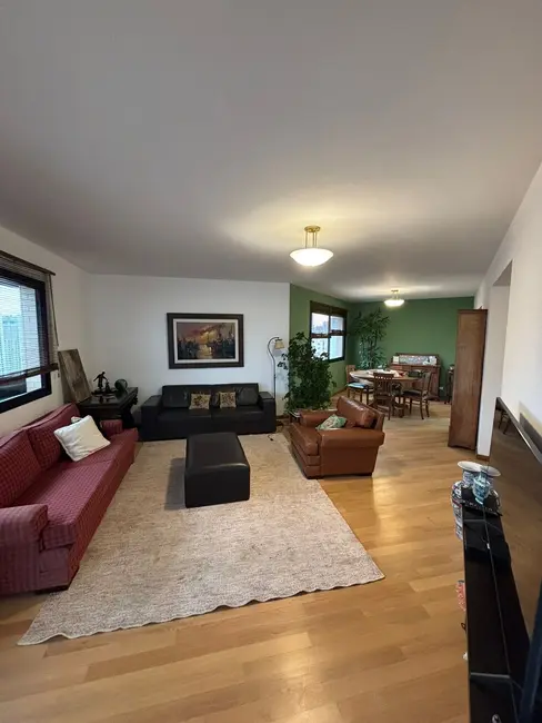 Apartamento com 3 quartos para alugar, 178m2 em Perdizes, São Paulo - SP - imagem 3 Foto 3 de Apartamento com 3 quartos para alugar, 178m2 em Perdizes, São Paulo - SP