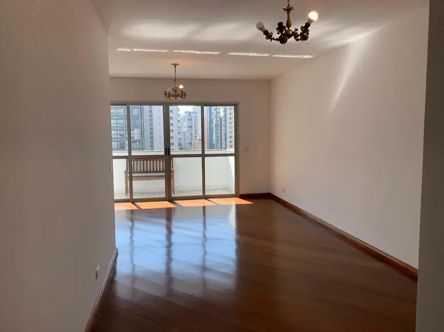 Foto 2 de Apartamento com 5 quartos à venda e para alugar, 161m2 em Indianópolis, São Paulo - SP