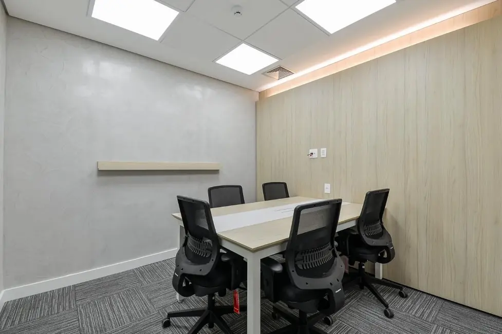 Sala Comercial para alugar, 260m2 em Vila Olímpia, São Paulo - SP - imagem 4 Foto 4 de Sala Comercial para alugar, 260m2 em Vila Olímpia, São Paulo - SP