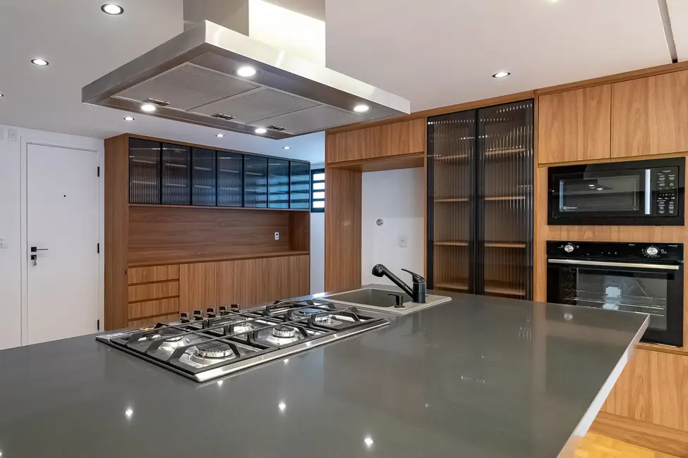 Foto 4 de Apartamento com 4 quartos à venda, 220m2 em Consolação, São Paulo - SP