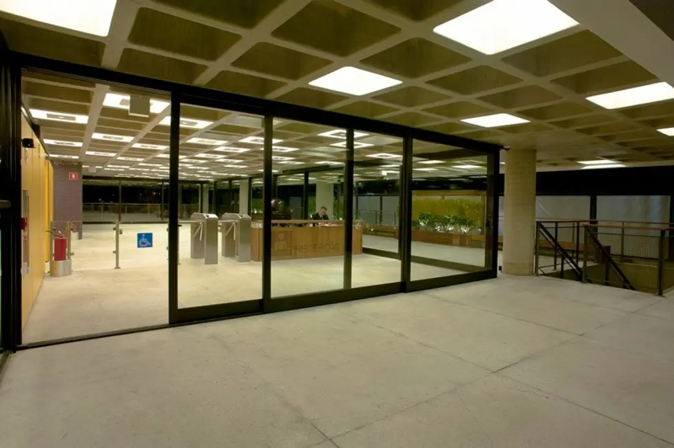 Foto 2 de Sala Comercial para alugar, 222m2 em Sumaré, São Paulo - SP