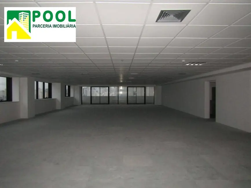 Foto 3 de Sala Comercial para alugar, 211m2 em Várzea da Barra Funda, São Paulo - SP