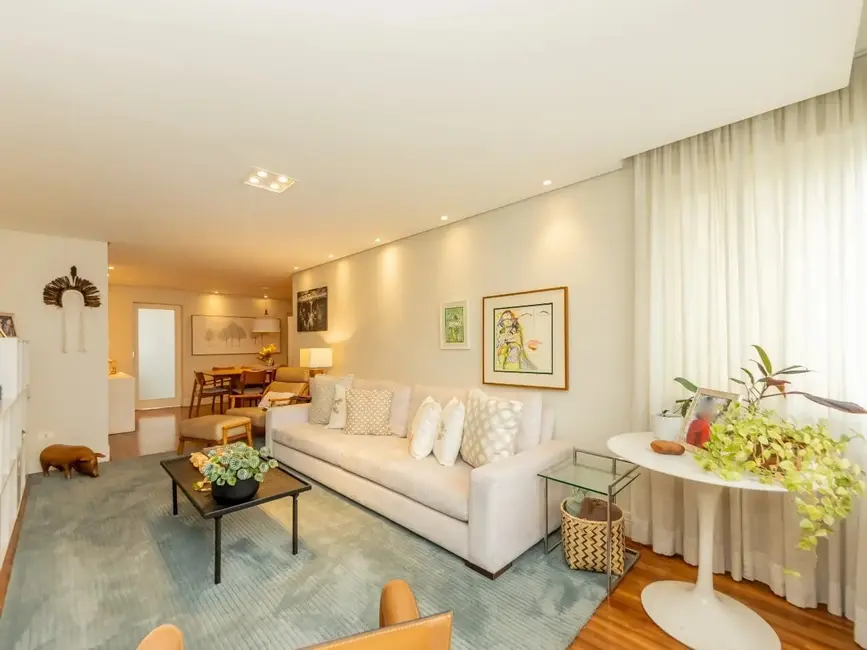 Apartamento com 3 quartos à venda, 141m2 em Itaim Bibi, São Paulo - SP - imagem 3 Foto 3 de Apartamento com 3 quartos à venda, 141m2 em Itaim Bibi, São Paulo - SP