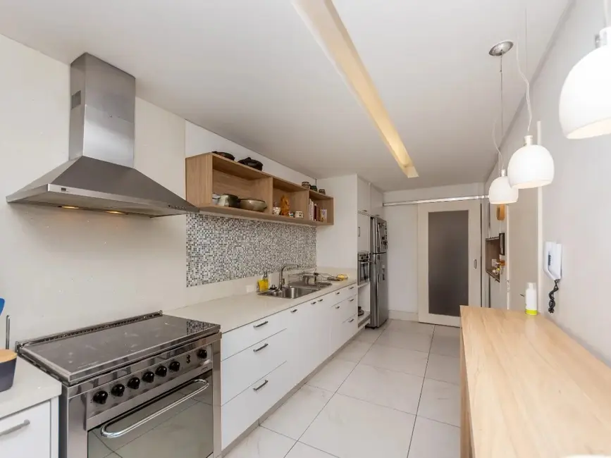 Apartamento com 3 quartos à venda, 141m2 em Itaim Bibi, São Paulo - SP - imagem 9 Foto 9 de Apartamento com 3 quartos à venda, 141m2 em Itaim Bibi, São Paulo - SP