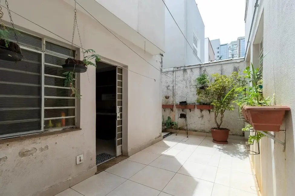 Casa com 4 quartos à venda, 200m2 em Campo Belo, São Paulo - SP - imagem 9 Foto 9 de Casa com 4 quartos à venda, 200m2 em Campo Belo, São Paulo - SP