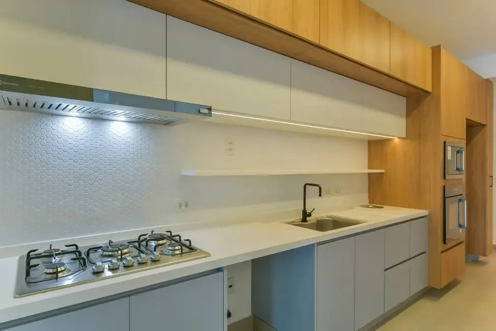 Apartamento com 3 quartos à venda, 196m2 em Chácara Santo Antônio (Zona Sul), São Paulo - SP - imagem 7 Foto 7 de Apartamento com 3 quartos à venda, 196m2 em Chácara Santo Antônio (Zona Sul), São Paulo - SP