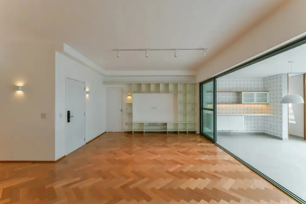 Apartamento com 3 quartos à venda, 196m2 em Chácara Santo Antônio (Zona Sul), São Paulo - SP - imagem 3 Foto 3 de Apartamento com 3 quartos à venda, 196m2 em Chácara Santo Antônio (Zona Sul), São Paulo - SP