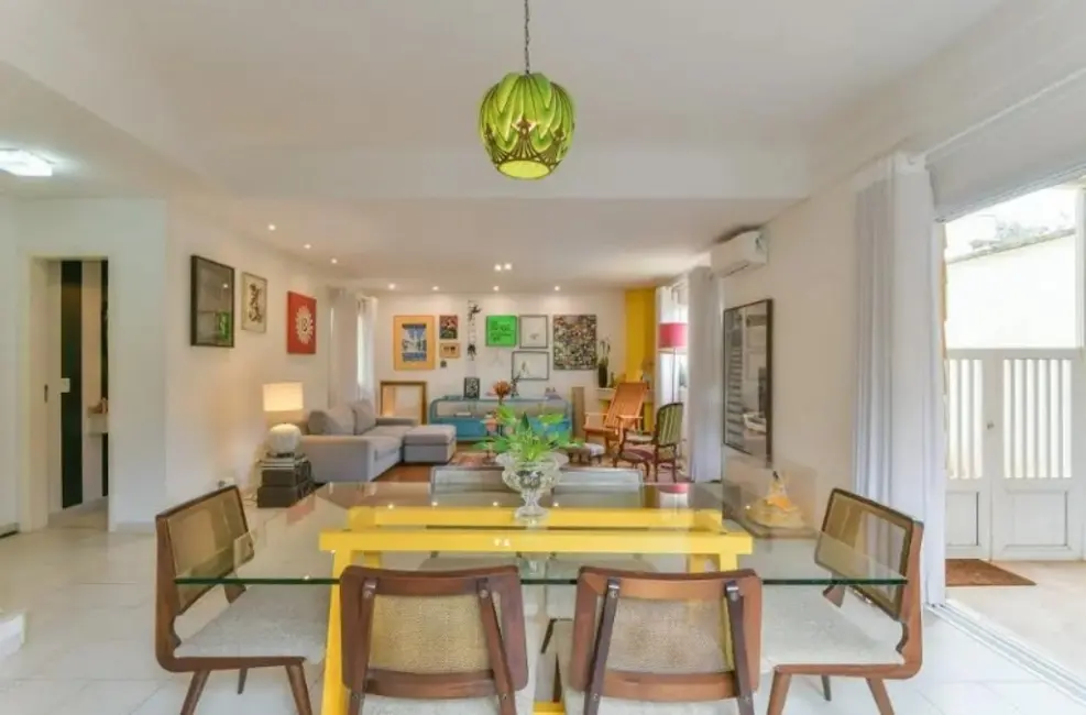 Casa com 4 quartos à venda, 273m2 em Campo Belo, São Paulo - SP - imagem 1 Foto 1 de Casa com 4 quartos à venda, 273m2 em Campo Belo, São Paulo - SP