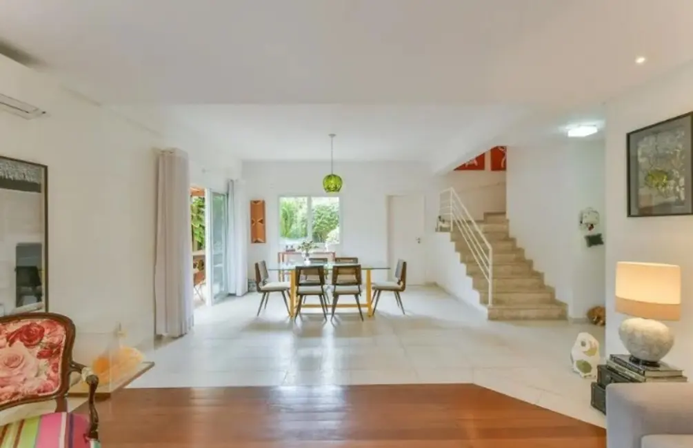 Casa com 4 quartos à venda, 273m2 em Campo Belo, São Paulo - SP - imagem 6 Foto 6 de Casa com 4 quartos à venda, 273m2 em Campo Belo, São Paulo - SP