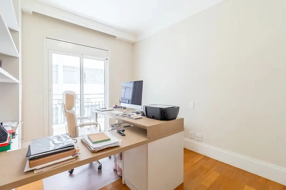 Apartamento com 4 quartos à venda, 304m2 em Santa Cecília, São Paulo - SP - imagem 9 Foto 9 de Apartamento com 4 quartos à venda, 304m2 em Santa Cecília, São Paulo - SP