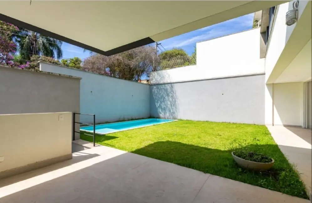 Casa com 4 quartos à venda, 427m2 em Campo Belo, São Paulo - SP - imagem 4 Foto 4 de Casa com 4 quartos à venda, 427m2 em Campo Belo, São Paulo - SP