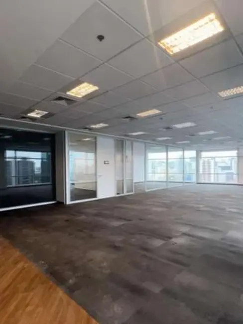 Foto 4 de Sala Comercial para alugar, 528m2 em Pinheiros, São Paulo - SP