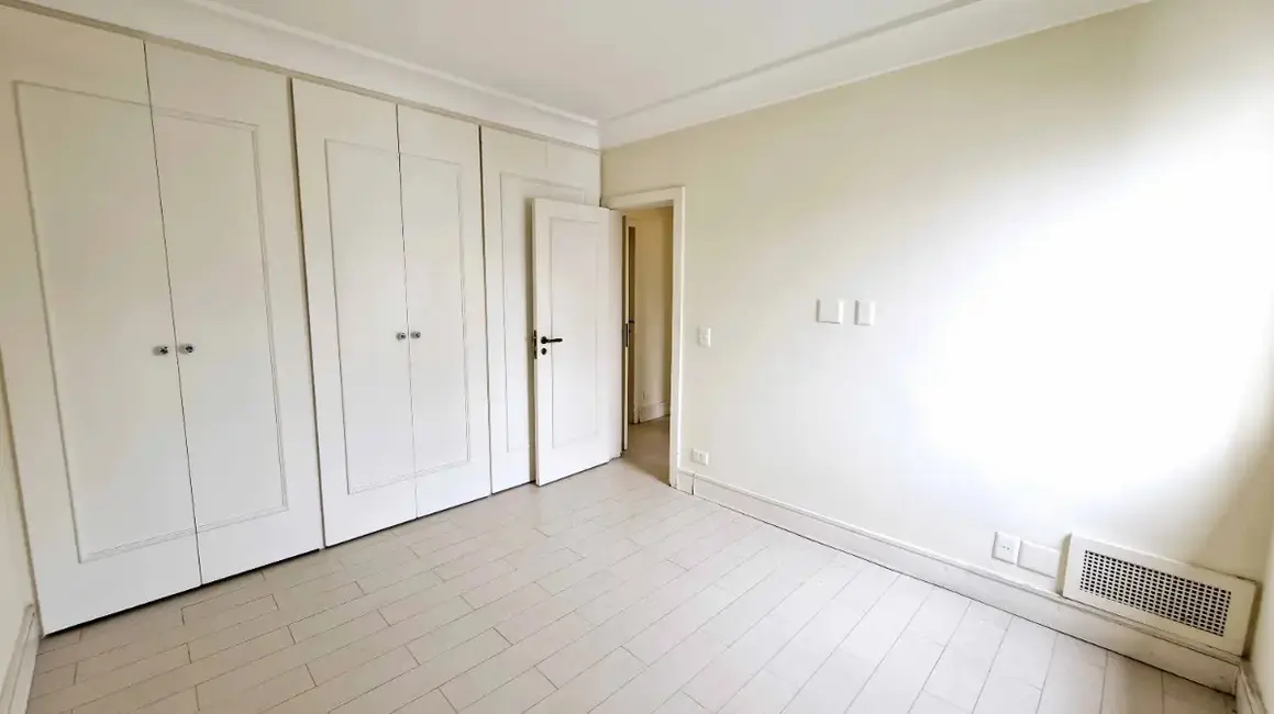 Apartamento com 3 quartos à venda, 585m2 em Campo Belo, São Paulo - SP - imagem 8 Foto 8 de Apartamento com 3 quartos à venda, 585m2 em Campo Belo, São Paulo - SP