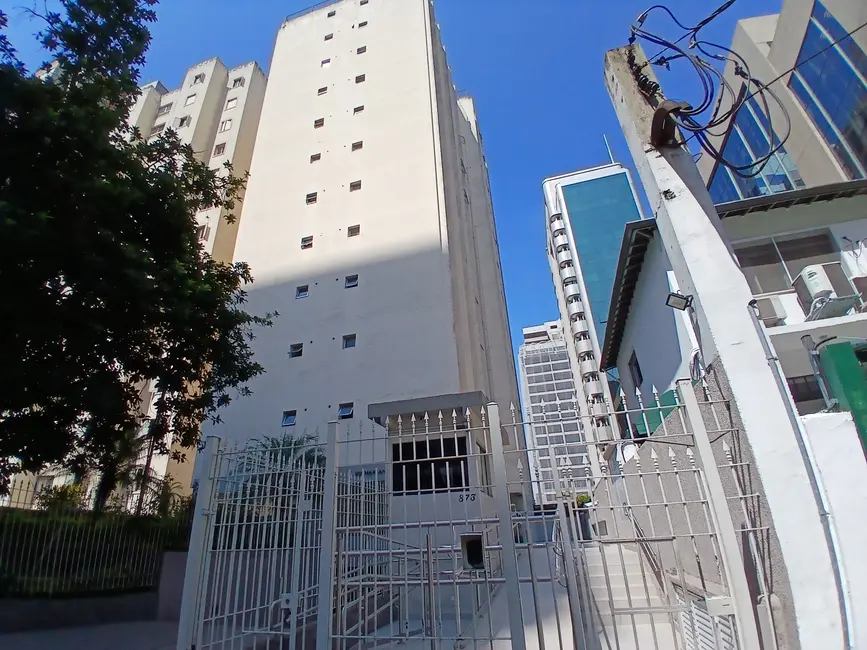 Foto 1 de Apartamento com 2 quartos para alugar, 70m2 em Vila Olímpia, São Paulo - SP