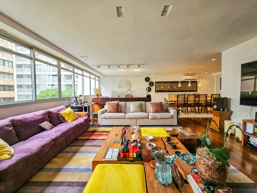 Apartamento com 4 quartos à venda, 226m2 em Jardim Europa, São Paulo - SP - imagem 3 Foto 3 de Apartamento com 4 quartos à venda, 226m2 em Jardim Europa, São Paulo - SP